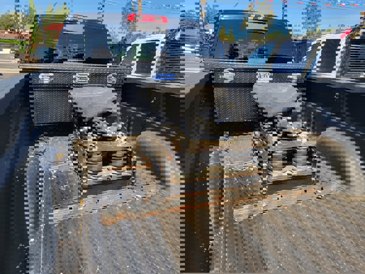 Used 2015 GMC Sierra 3500 Denali w/ Duramax Plus Package image 30