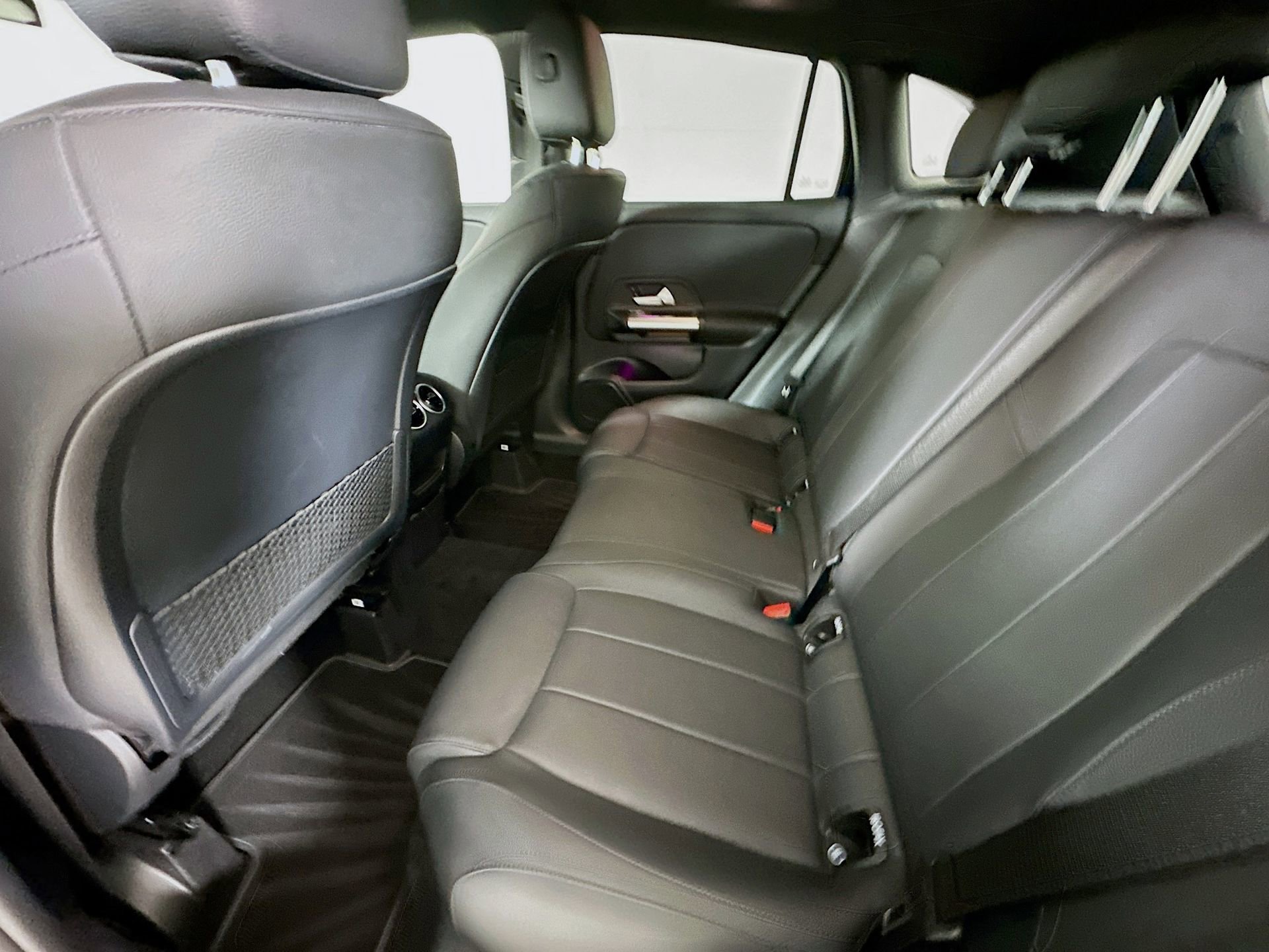 Certified 2025 Mercedes-Benz GLA 250 image 24