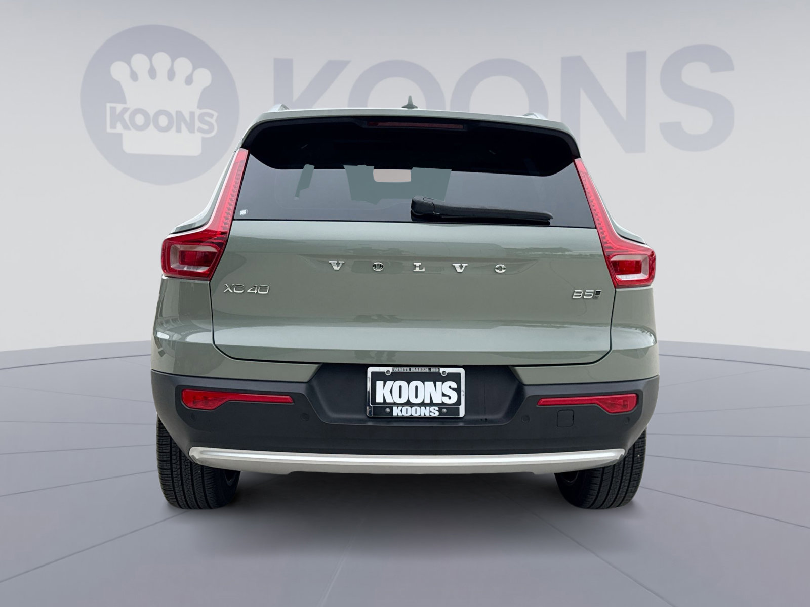 Certified 2025 Volvo XC40 B5 Ultra w/ Protection Package Premier AWD/4WD image 5