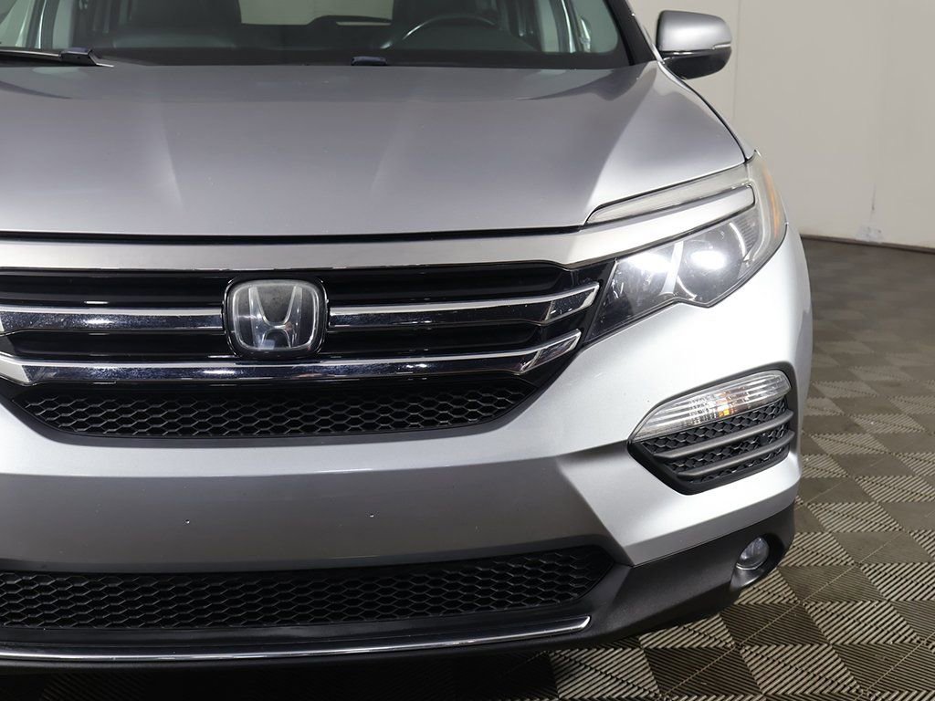 Used 2018 Honda Pilot Elite image 16