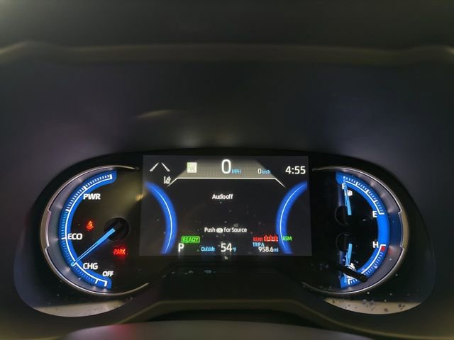 Used 2025 Toyota RAV4 XLE image 25