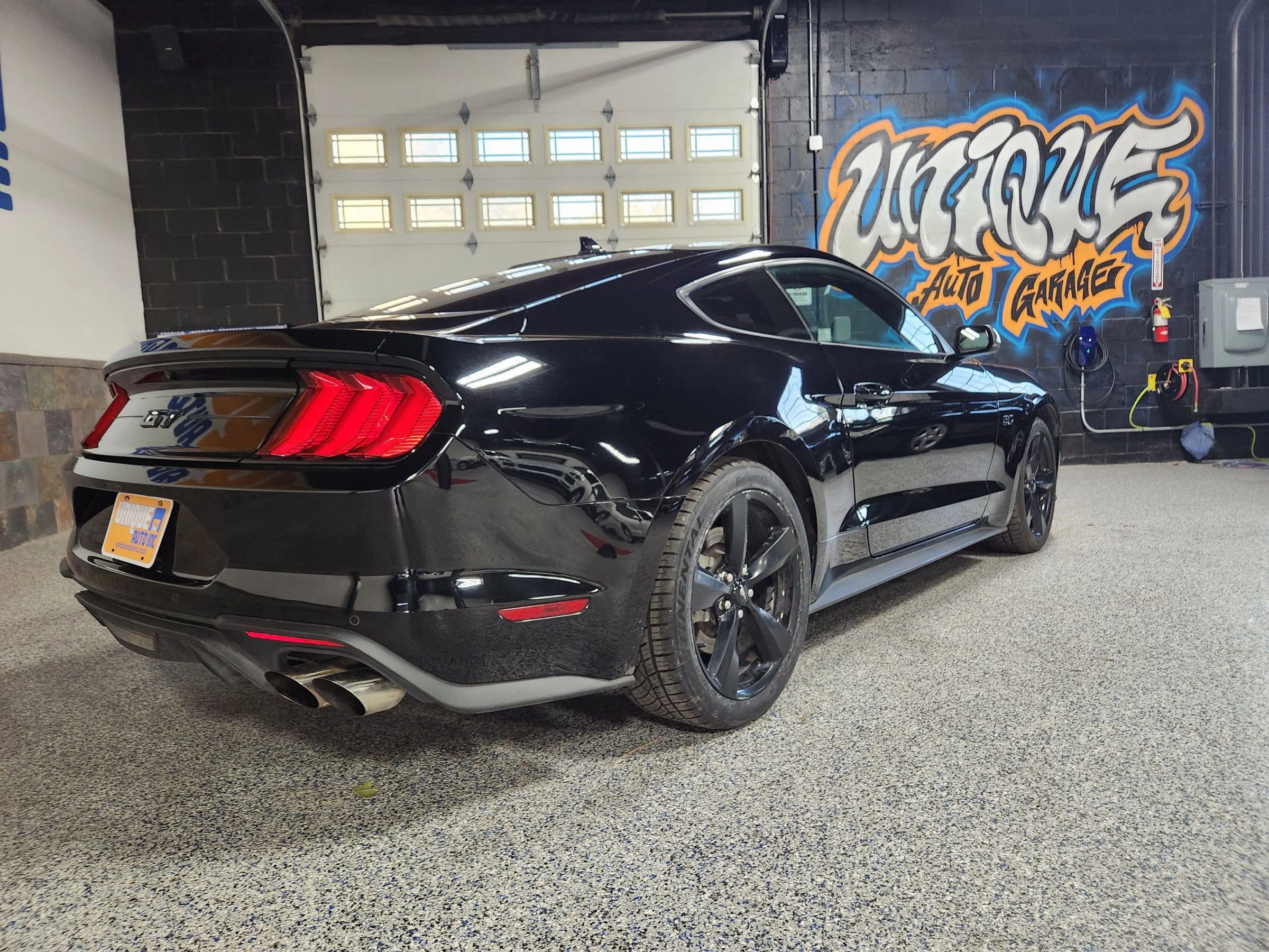 Used 2023 Ford Mustang GT Premium w/ Equipment Group 401A image 4