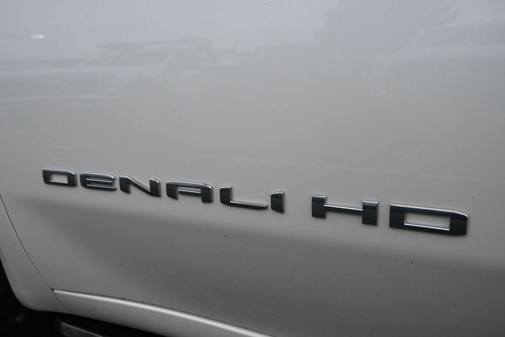 Used 2023 GMC Sierra 3500 Denali w/ Denali Ultimate Package AWD/4WD image 15