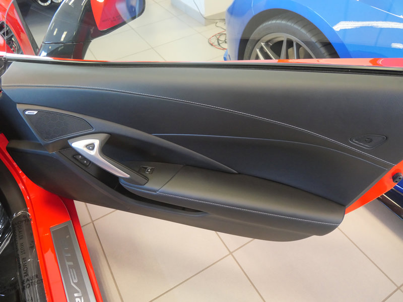 Used 2016 Chevrolet Corvette Z06 w/ 2LZ Preferred Equipment Group image 13