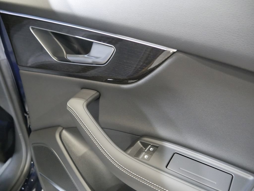 New 2026 Audi Q8 Premium Plus image 31