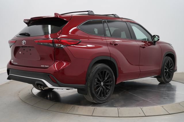 Used 2023 Toyota Highlander XSE image 7