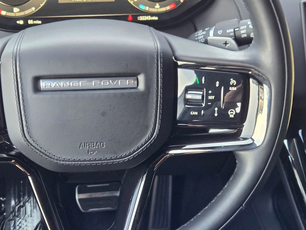 Used 2024 Land Rover Range Rover Sport Dynamic SE image 16