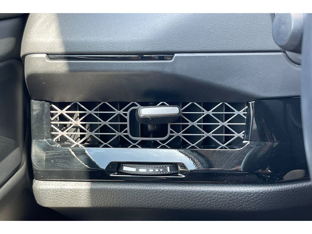 Certified 2025 Honda Accord EX-L image 28