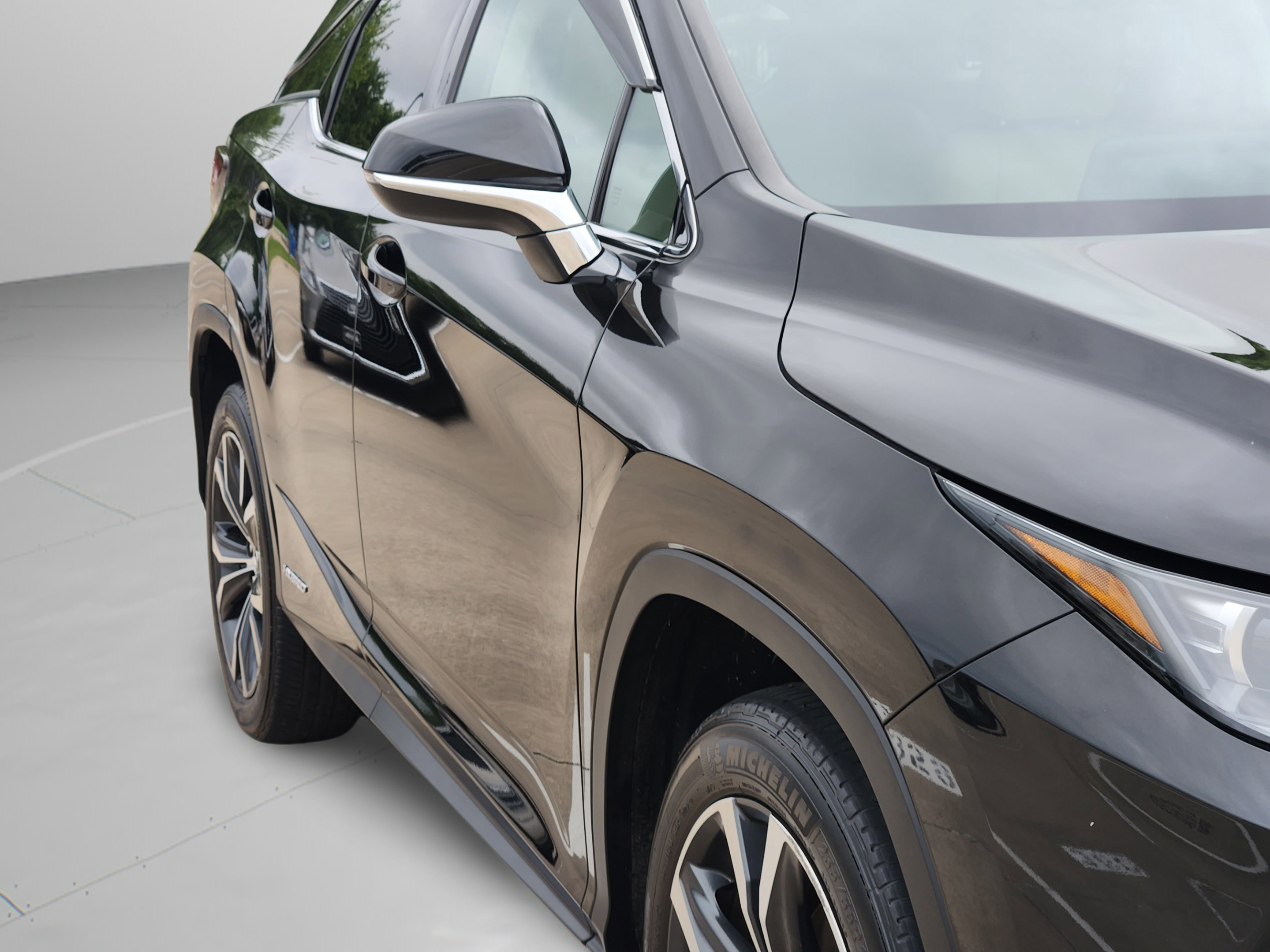 Certified 2021 Lexus RX 450h AWD w/ Premium Package image 31