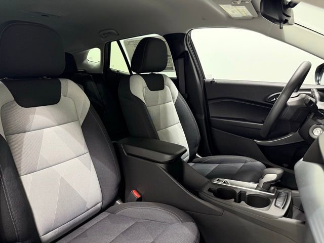 New 2026 Chevrolet Trax LS w/ LS Convenience Package FWD image 25