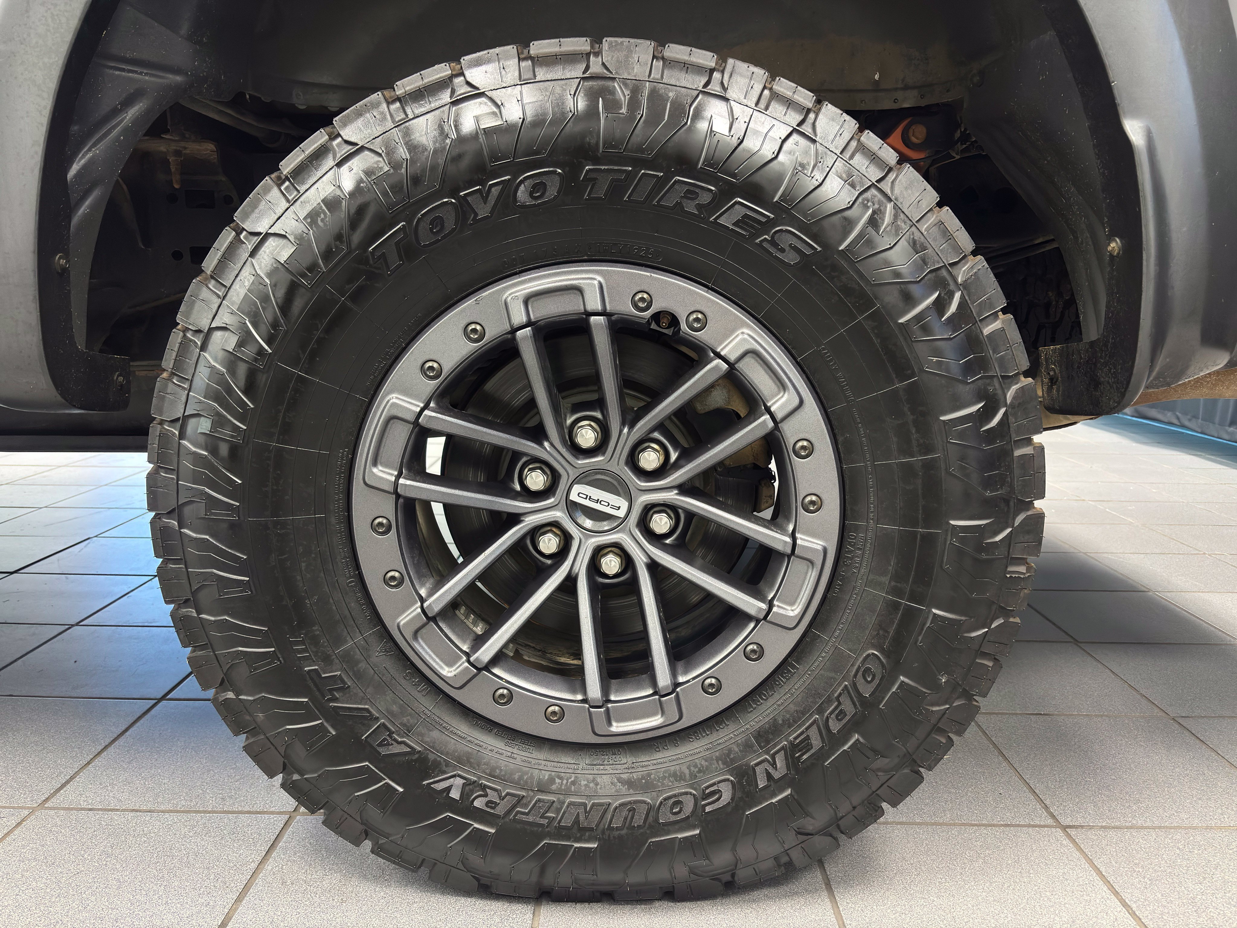 Used 2020 Ford F150 Raptor w/ Equipment Group 802A Luxury AWD/4WD image 10