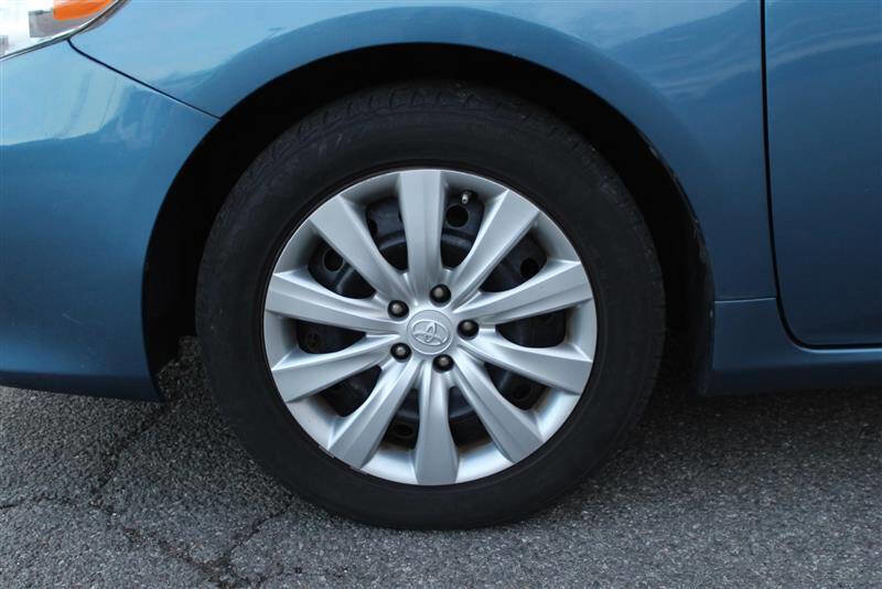 Used 2013 Toyota Corolla L image 9
