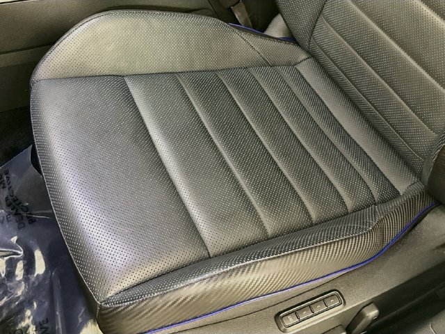 Used 2024 Volkswagen Golf R AWD/4WD image 19