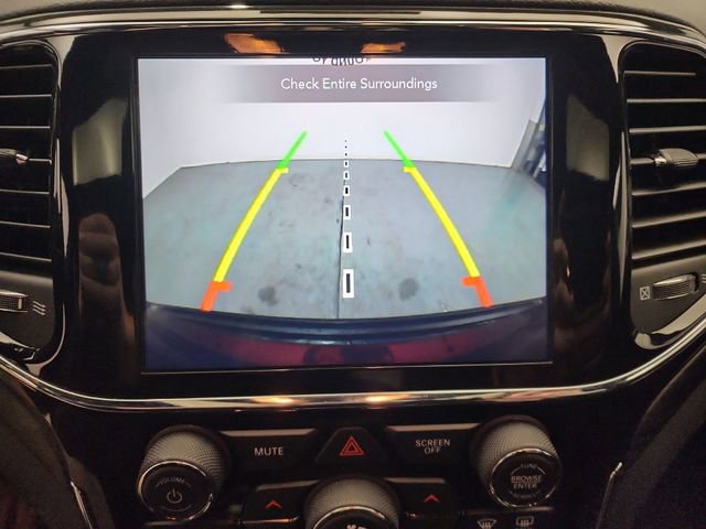 Used 2022 Jeep Grand Cherokee Laredo X image 25