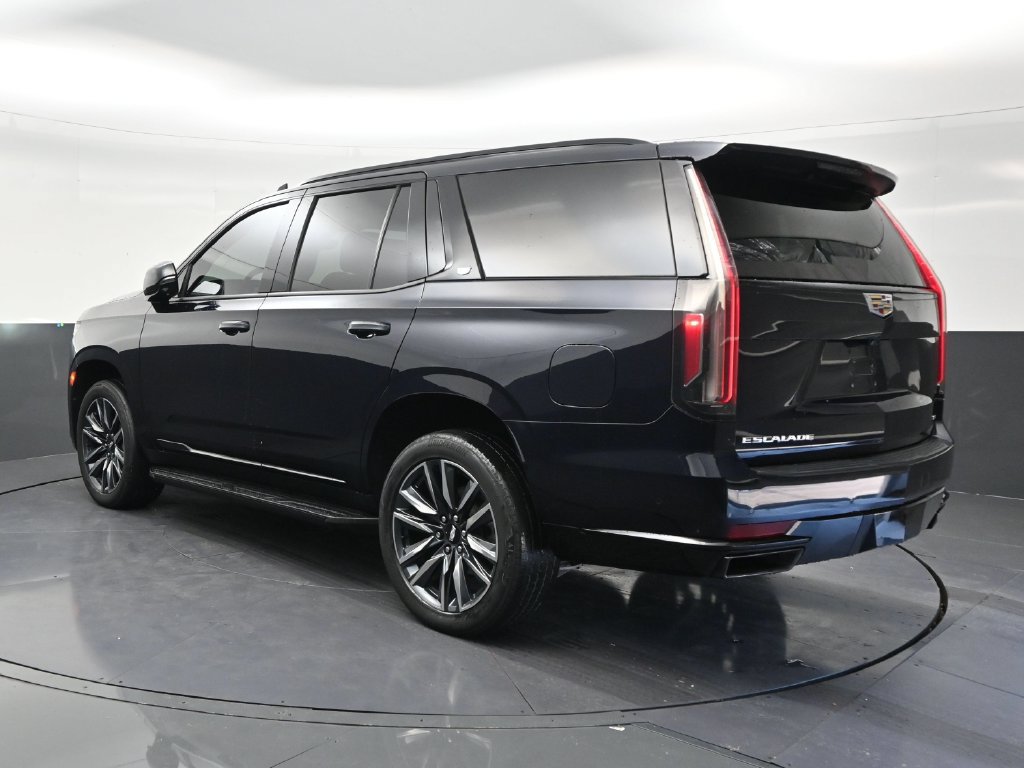 Used 2021 Cadillac Escalade Sport Platinum w/ Heavy-Duty Trailer Package RWD image 3