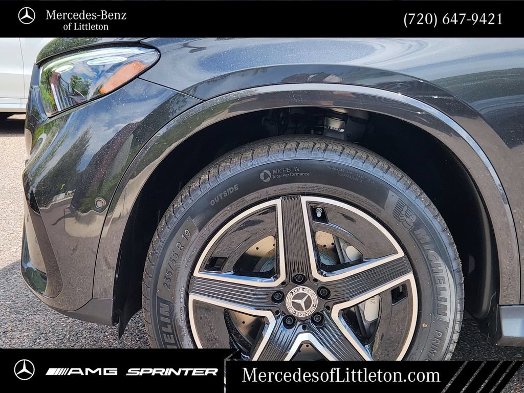 New 2026 Mercedes-Benz GLC 300 4MATIC image 9