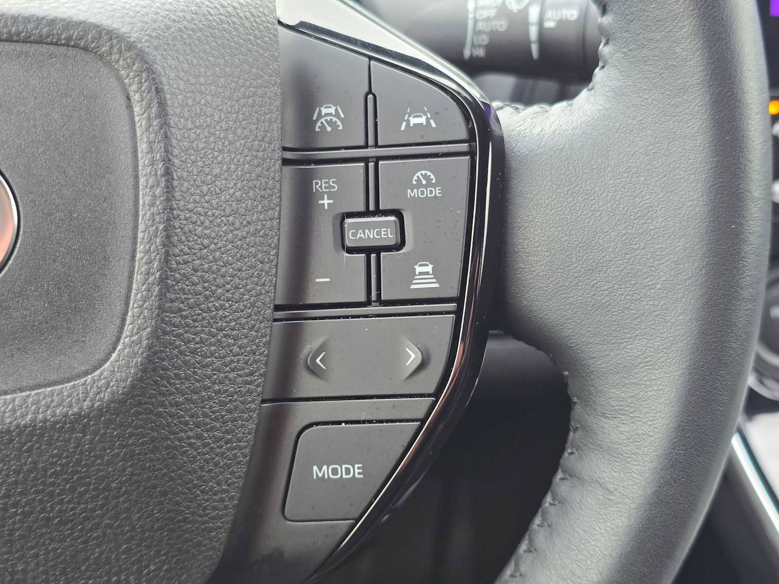 Used 2024 Toyota bZ4X Limited image 35