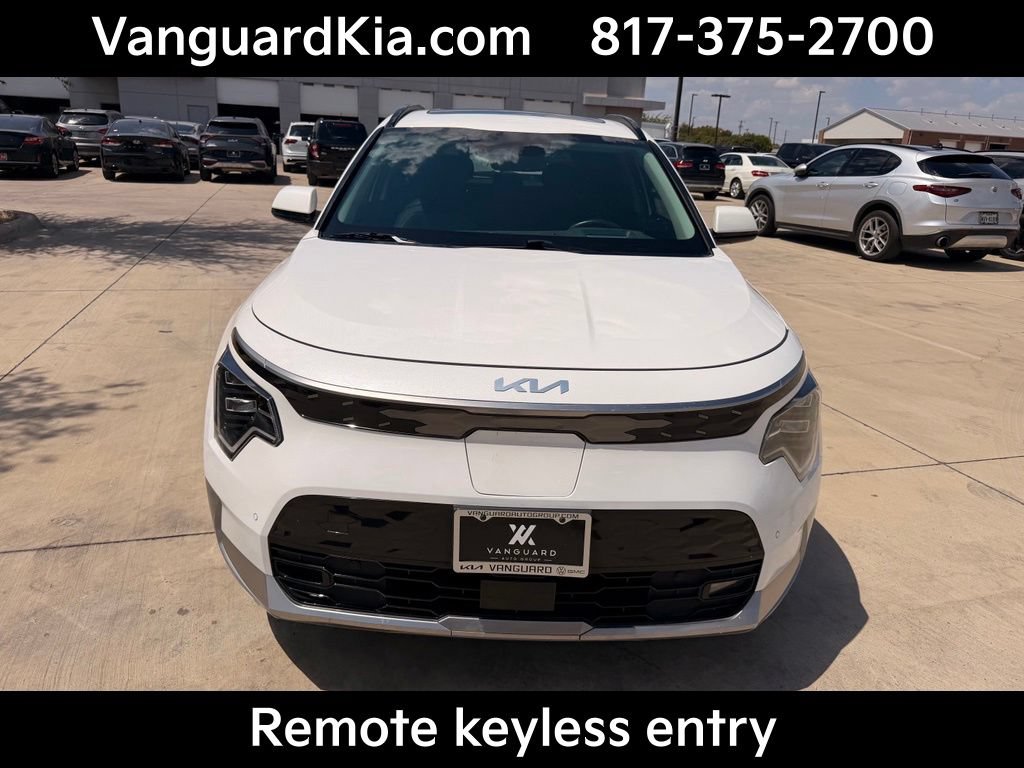 Certified 2023 Kia Niro Wave FWD image 7