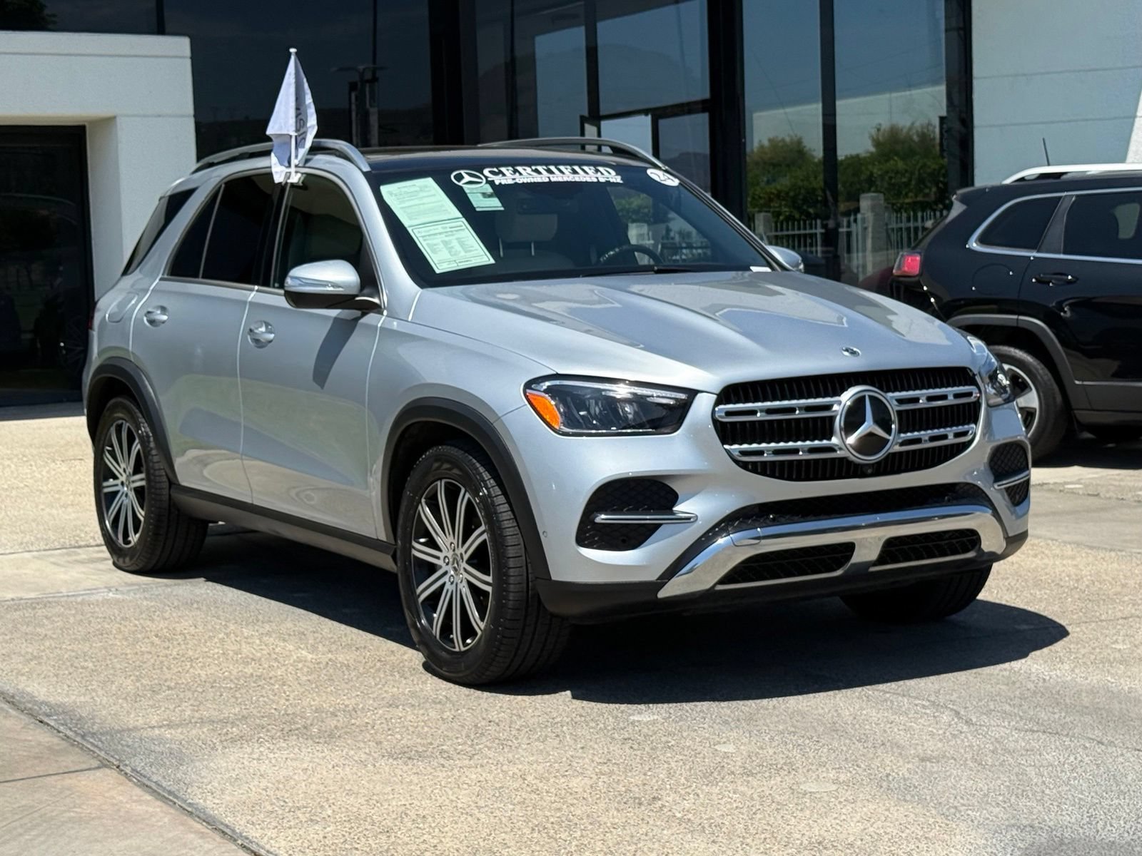 Used 2024 Mercedes-Benz GLE 350 4MATIC image 8