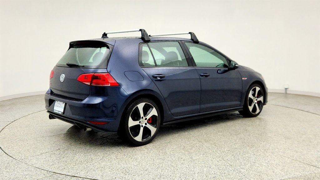 Used 2017 Volkswagen GTI SE FWD image 5