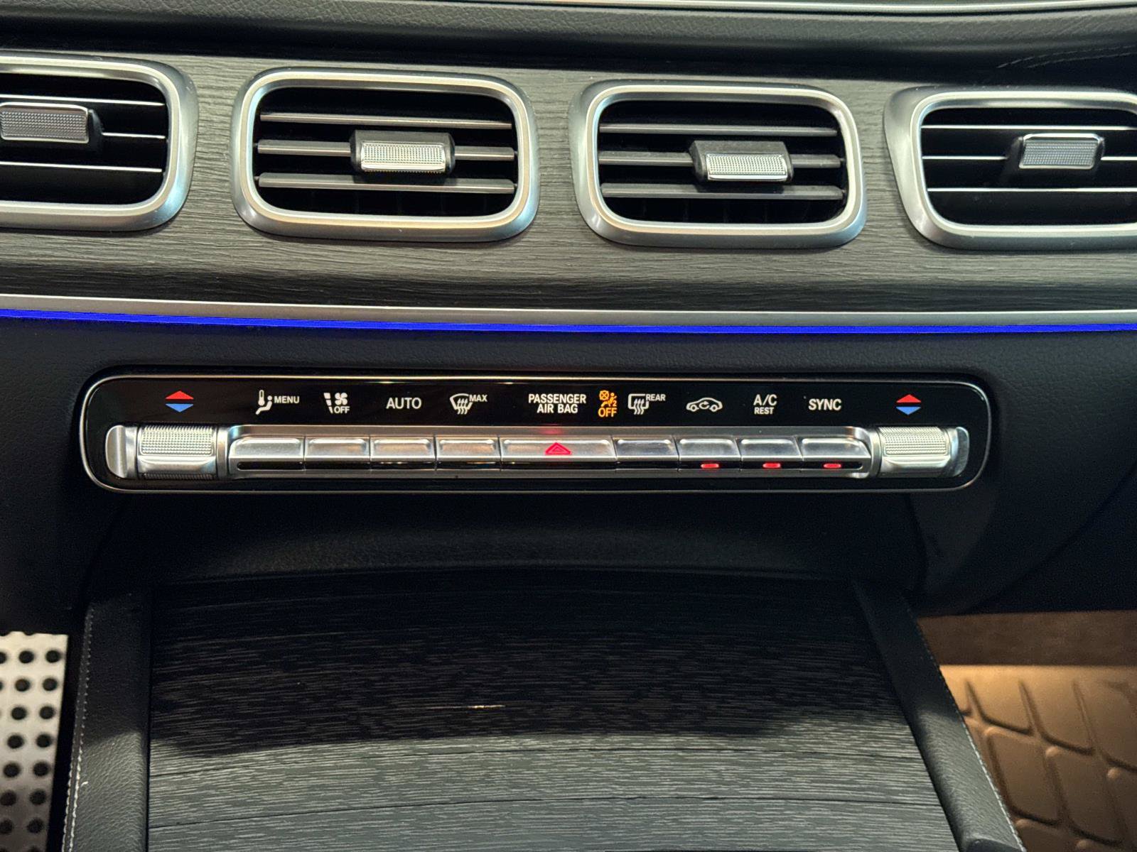 Certified 2024 Mercedes-Benz GLS 450 4MATIC image 18