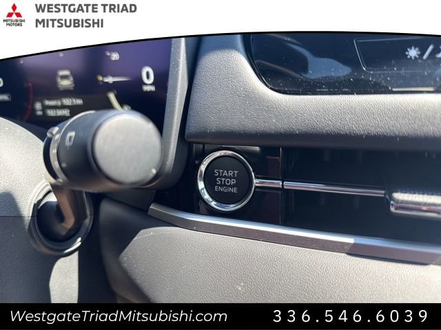 New 2026 Mitsubishi Outlander SEL Black Edition FWD image 17