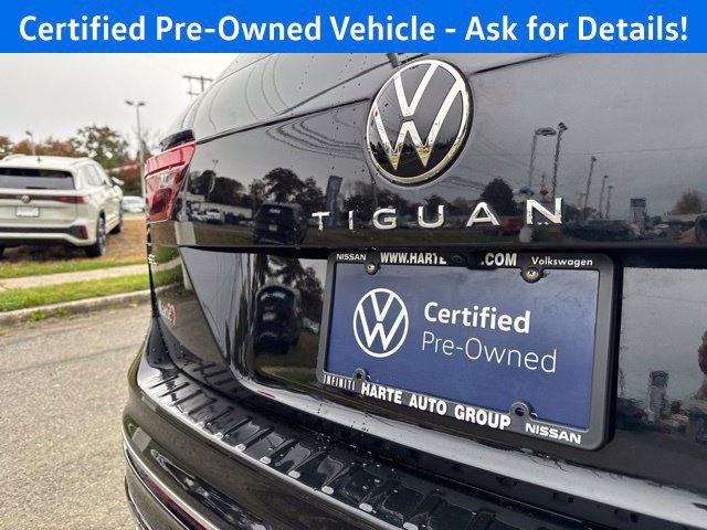 Certified 2024 Volkswagen Tiguan SEL R-Line AWD/4WD image 9