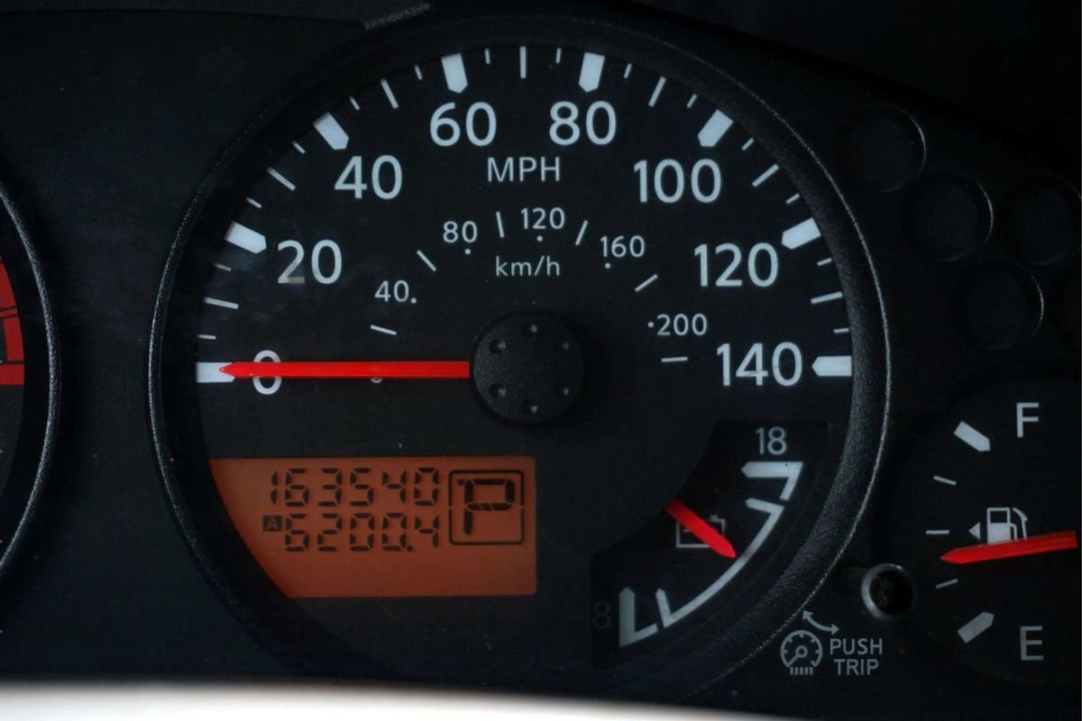 Used 2009 Nissan Frontier SE w/ SE Value Truck Pkg AWD/4WD image 24
