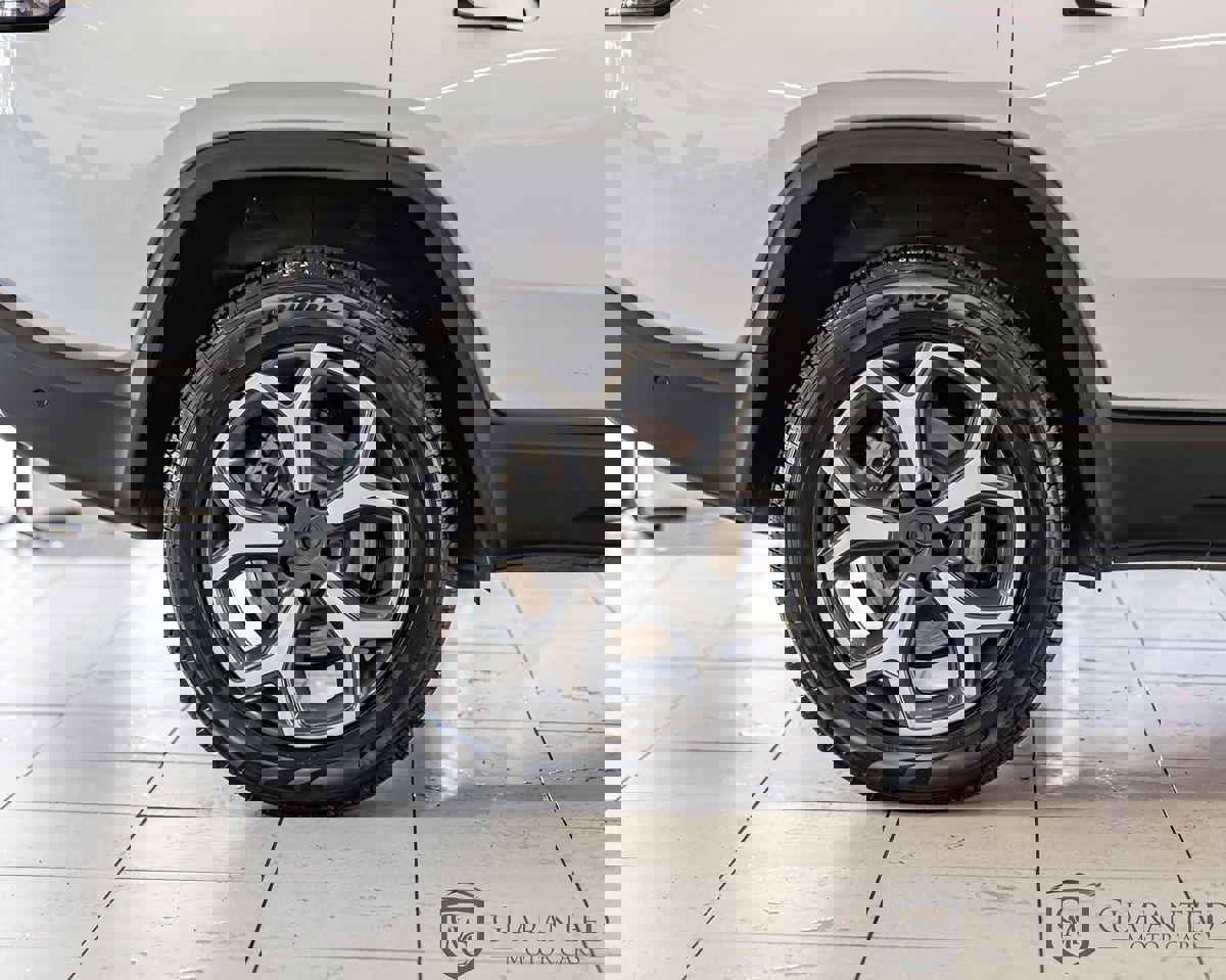 Used 2024 Rivian R1S Adventure image 13