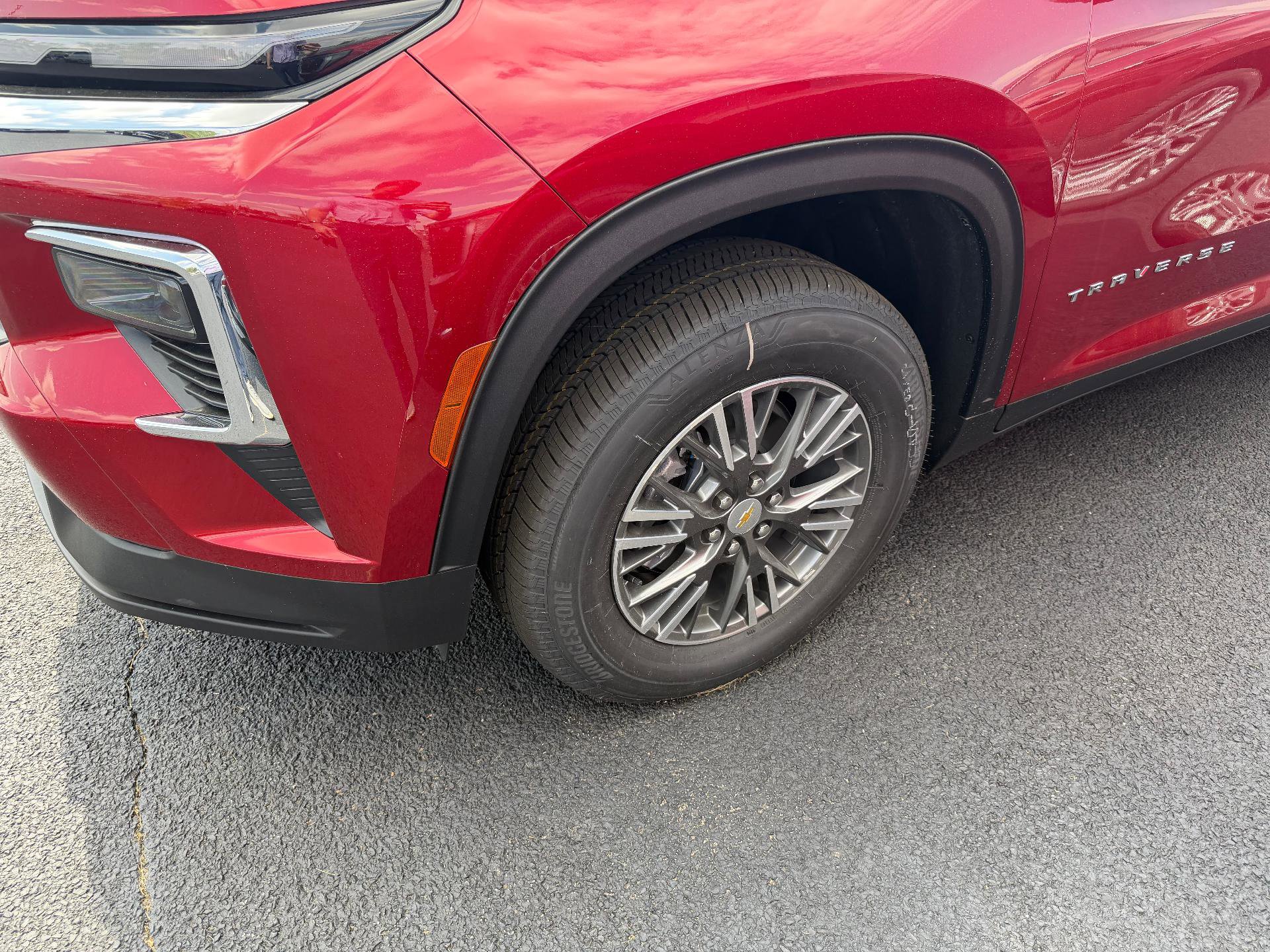 New 2026 Chevrolet Traverse LT w/ Driver Confidence Package AWD/4WD image 6