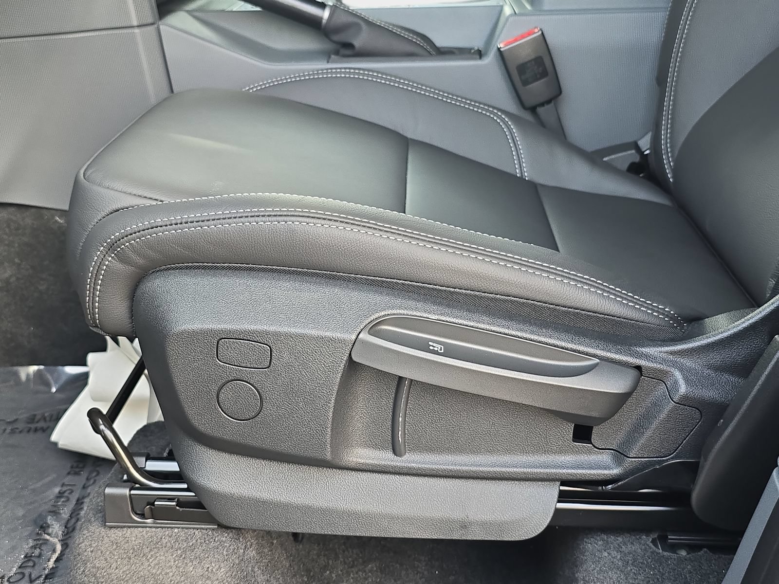 New 2026 INEOS Grenadier Station Wagon AWD/4WD image 17