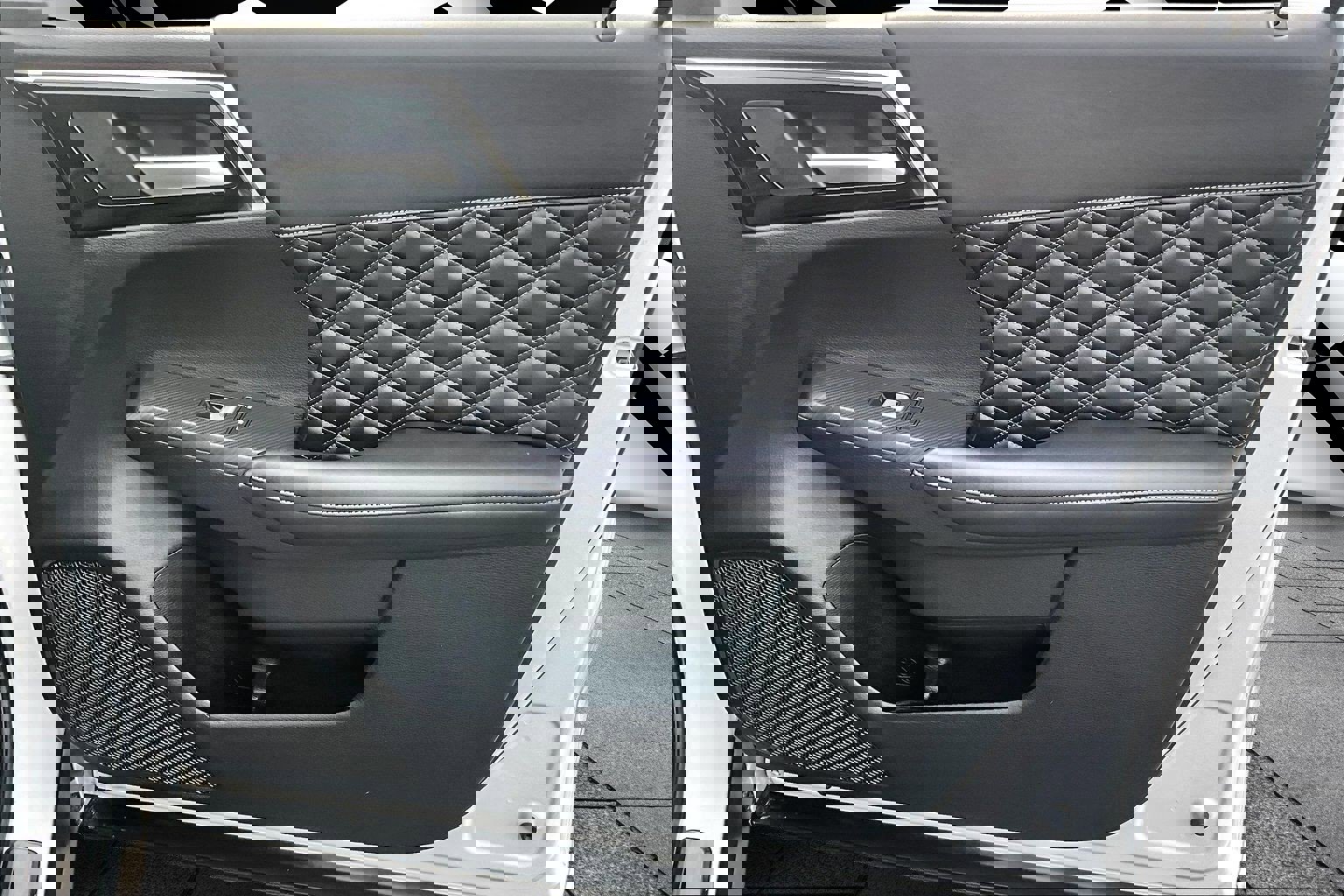 Used 2023 Mitsubishi Outlander SEL image 19