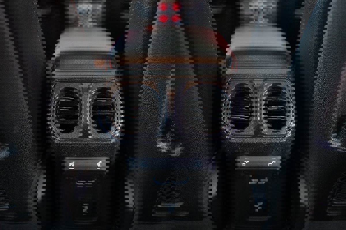 Used 2020 Jeep Wrangler Unlimited Rubicon image 38