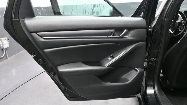 Used 2019 Honda Accord Sport image 16