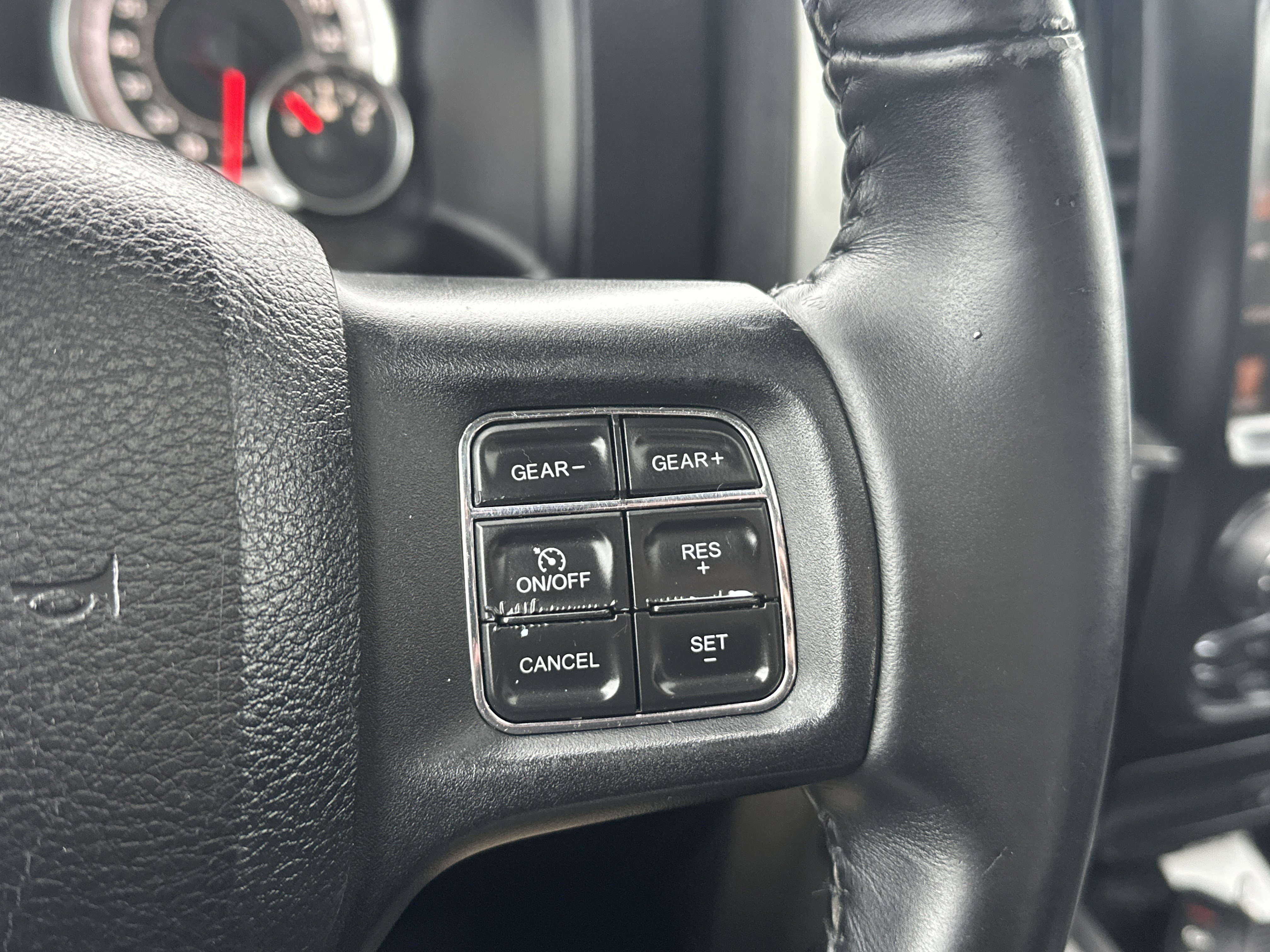 Used 2015 RAM 1500 Sport w/ Sport Premium Group image 20