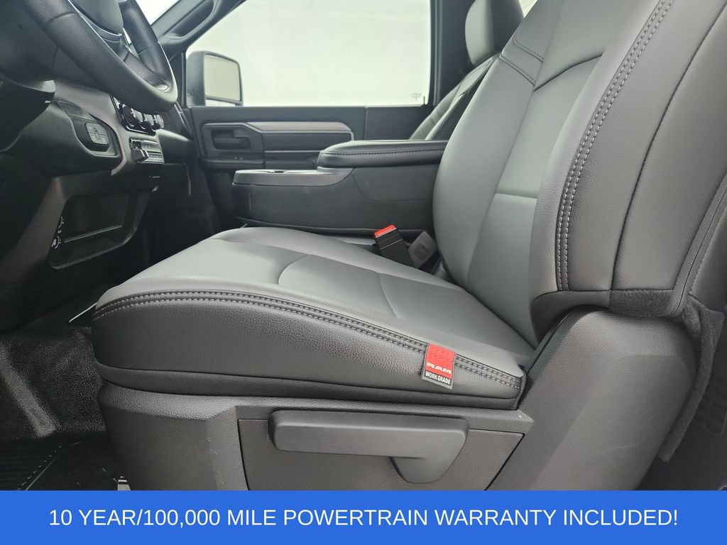 New 2026 RAM 3500 Tradesman AWD/4WD image 12