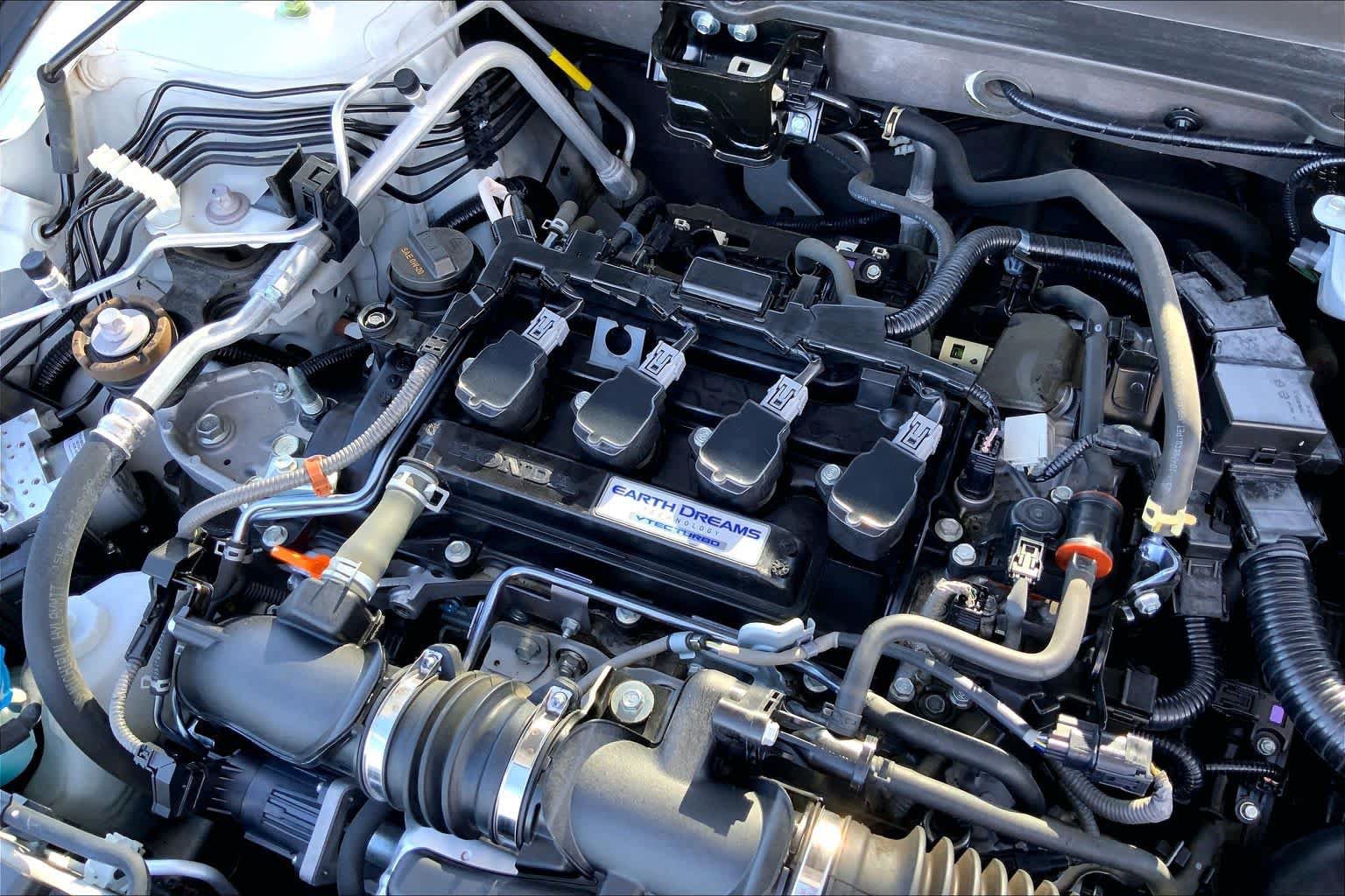 Used 2020 Honda Accord EX image 32