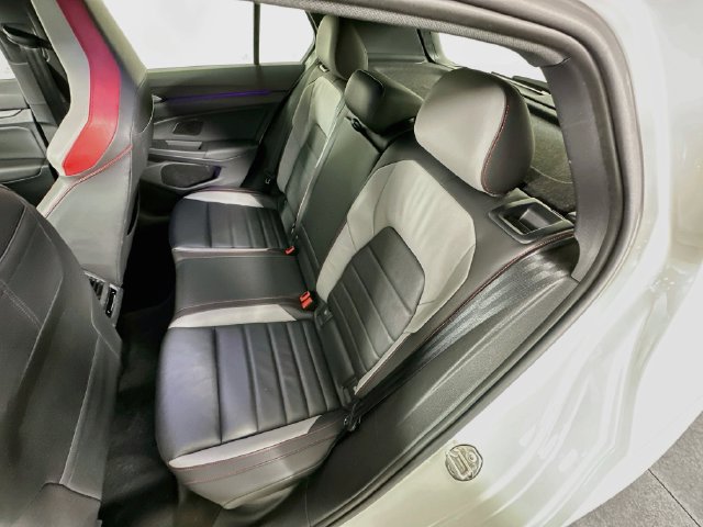 Used 2022 Volkswagen GTI Autobahn FWD image 31