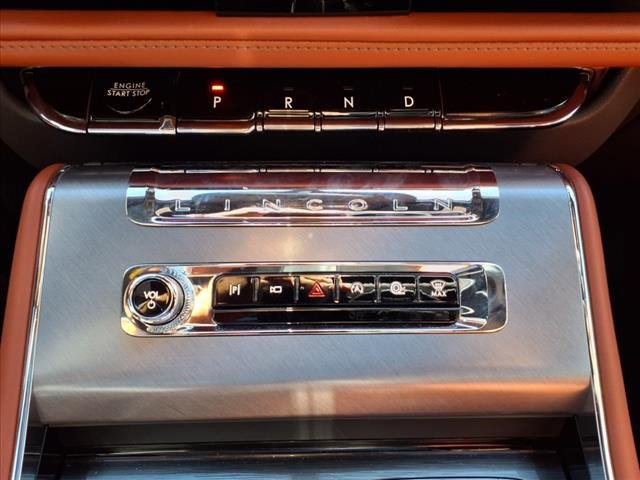 New 2025 Lincoln Aviator Reserve w/ Equipment Group 201A image 8