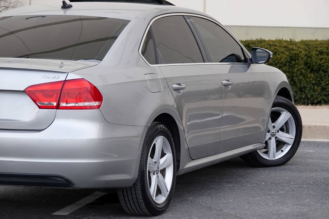 Used 2012 Volkswagen Passat TDI SE FWD image 21
