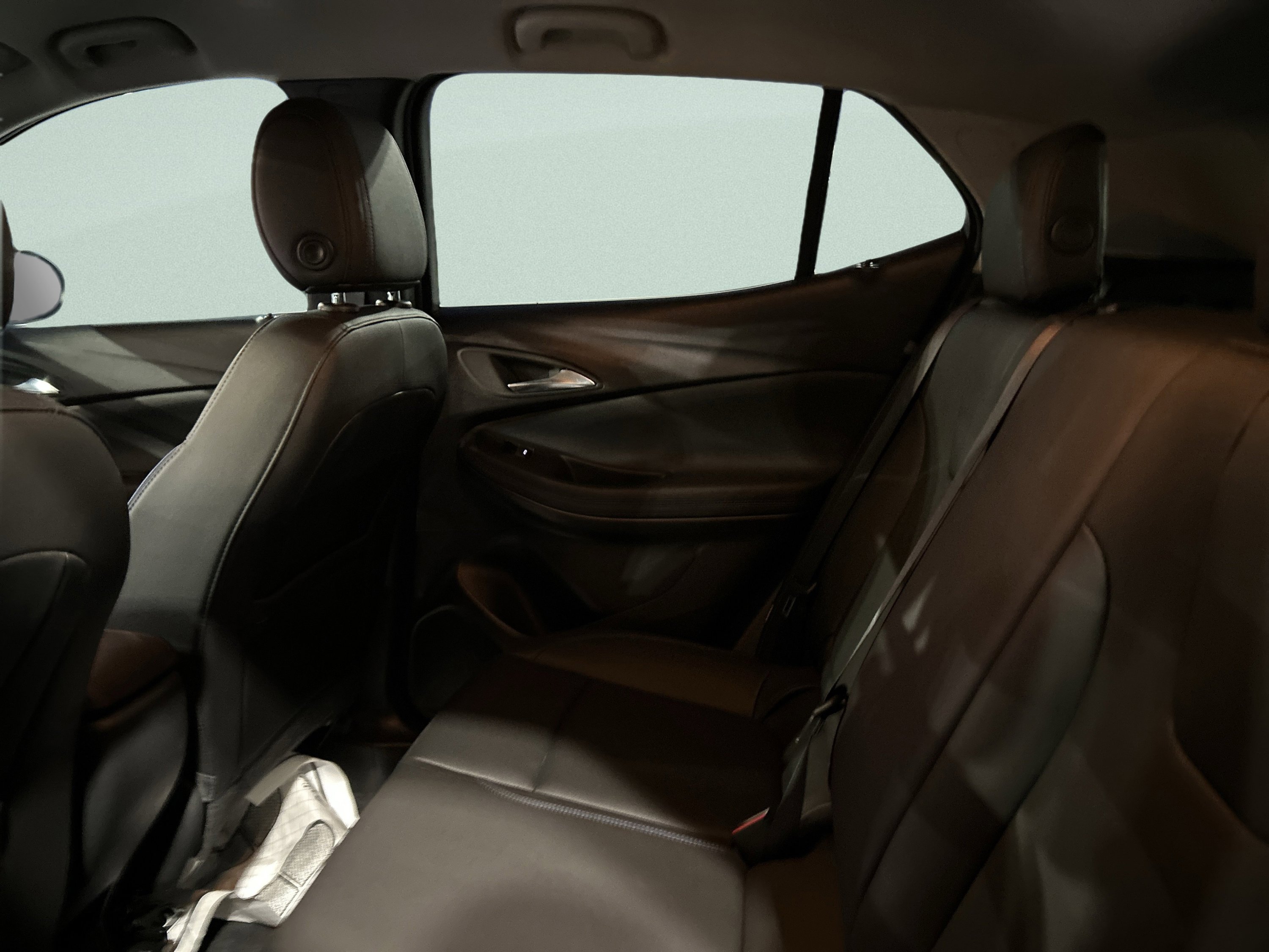 Used 2025 Buick Encore GX Sport Touring image 28