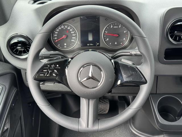 New 2025 Mercedes-Benz Sprinter 2500 image 23