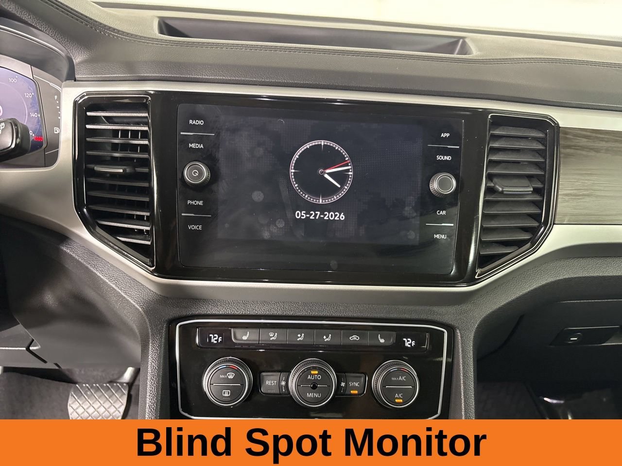 Used 2023 Volkswagen Atlas SE w/ Panoramic Sunroof Package FWD image 15