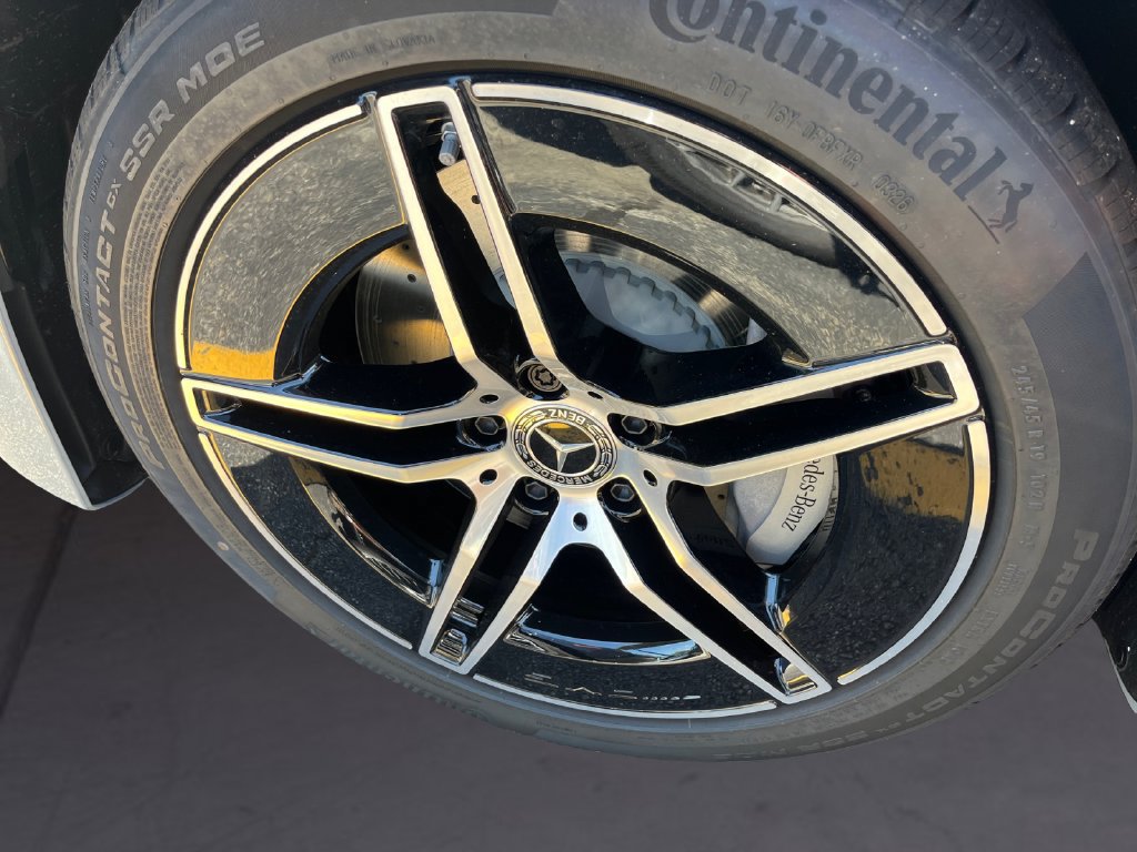 New 2027 Mercedes-Benz E 450 4MATIC Sedan image 9