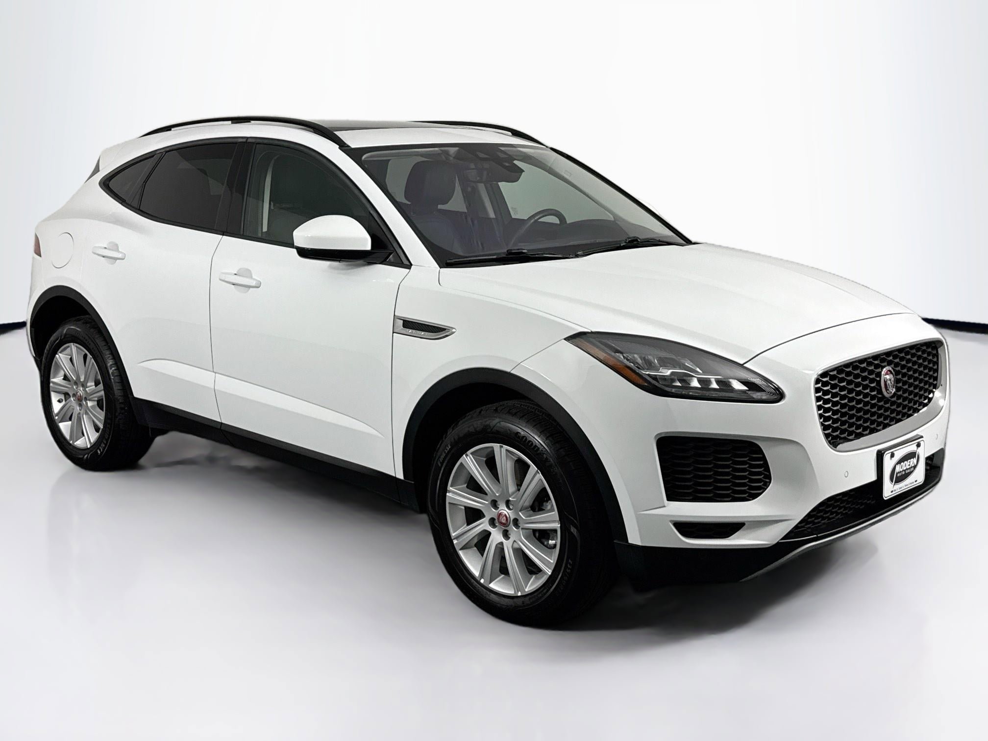 Used 2020 Jaguar E-PACE image 2