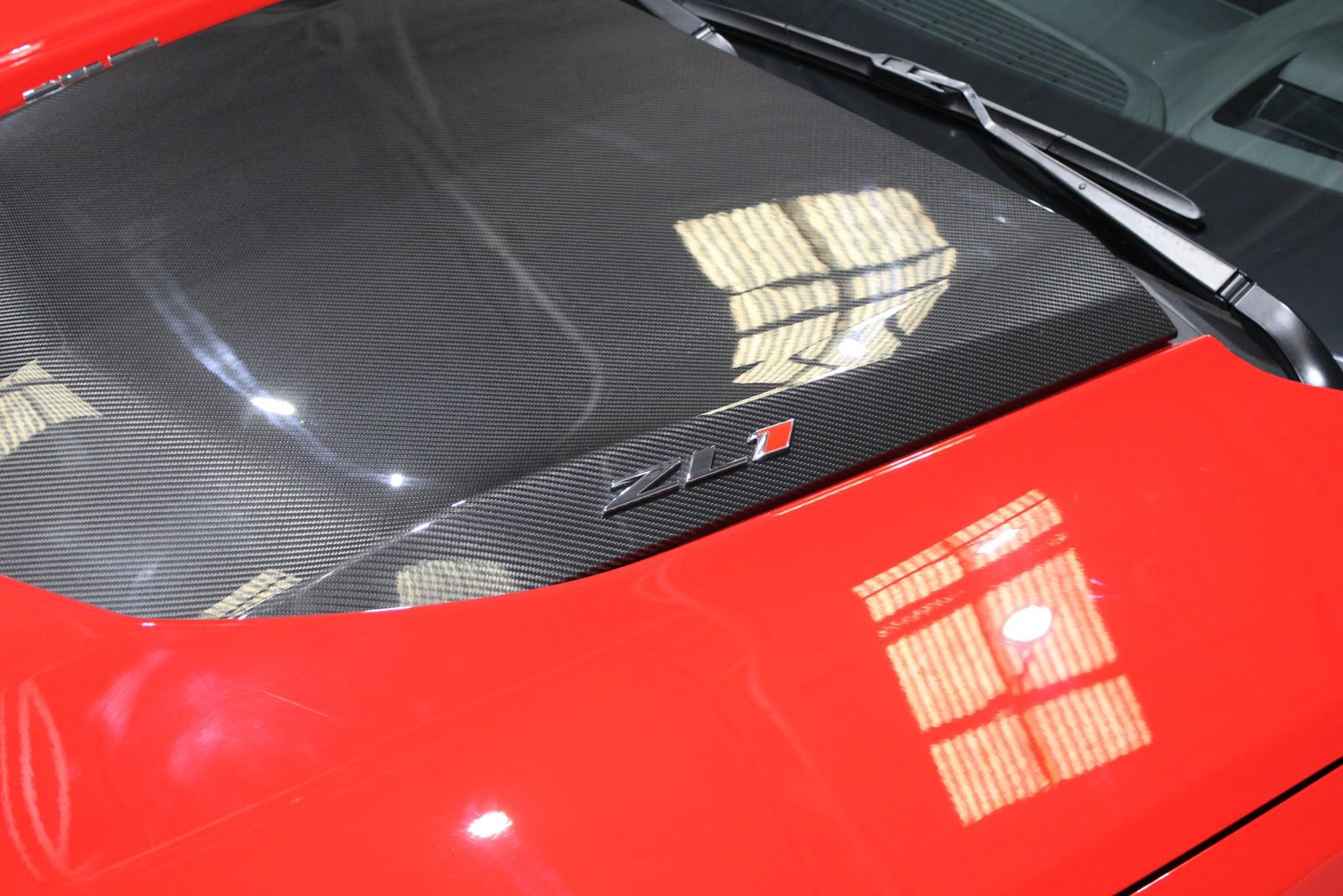 Used 2019 Chevrolet Camaro ZL1 RWD image 9