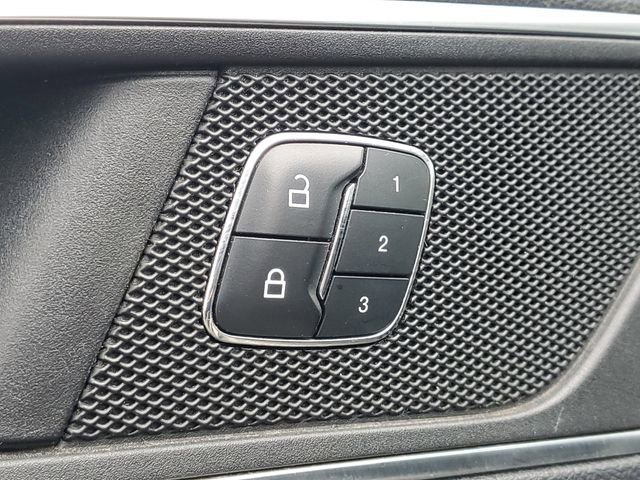Used 2015 Ford Edge Sport w/ Equipment Group 401A AWD/4WD image 11