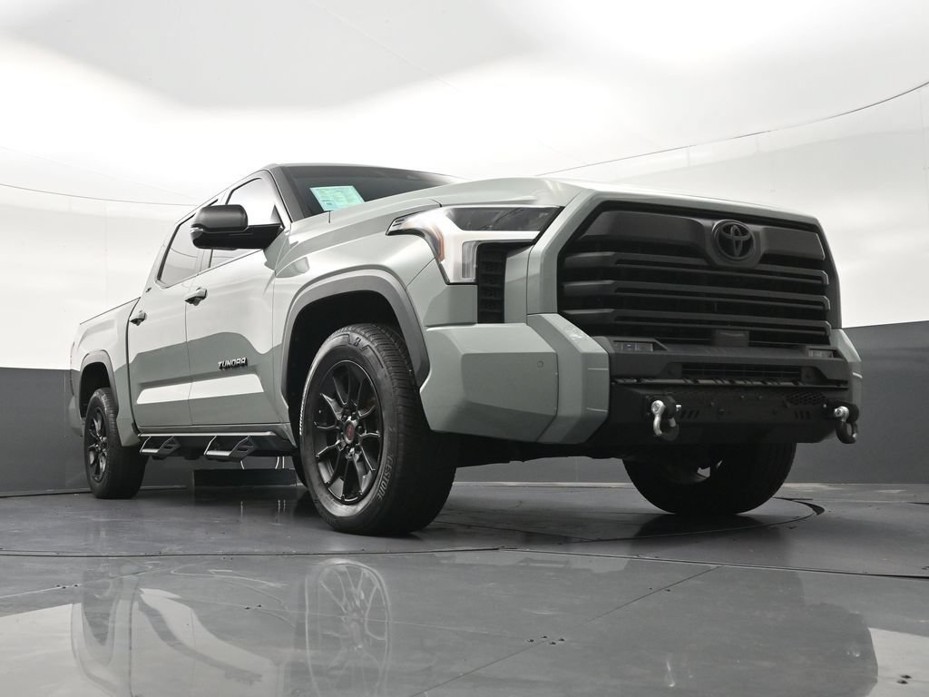 Used 2024 Toyota Tundra SR5 w/ SR5 Premium Package RWD image 30