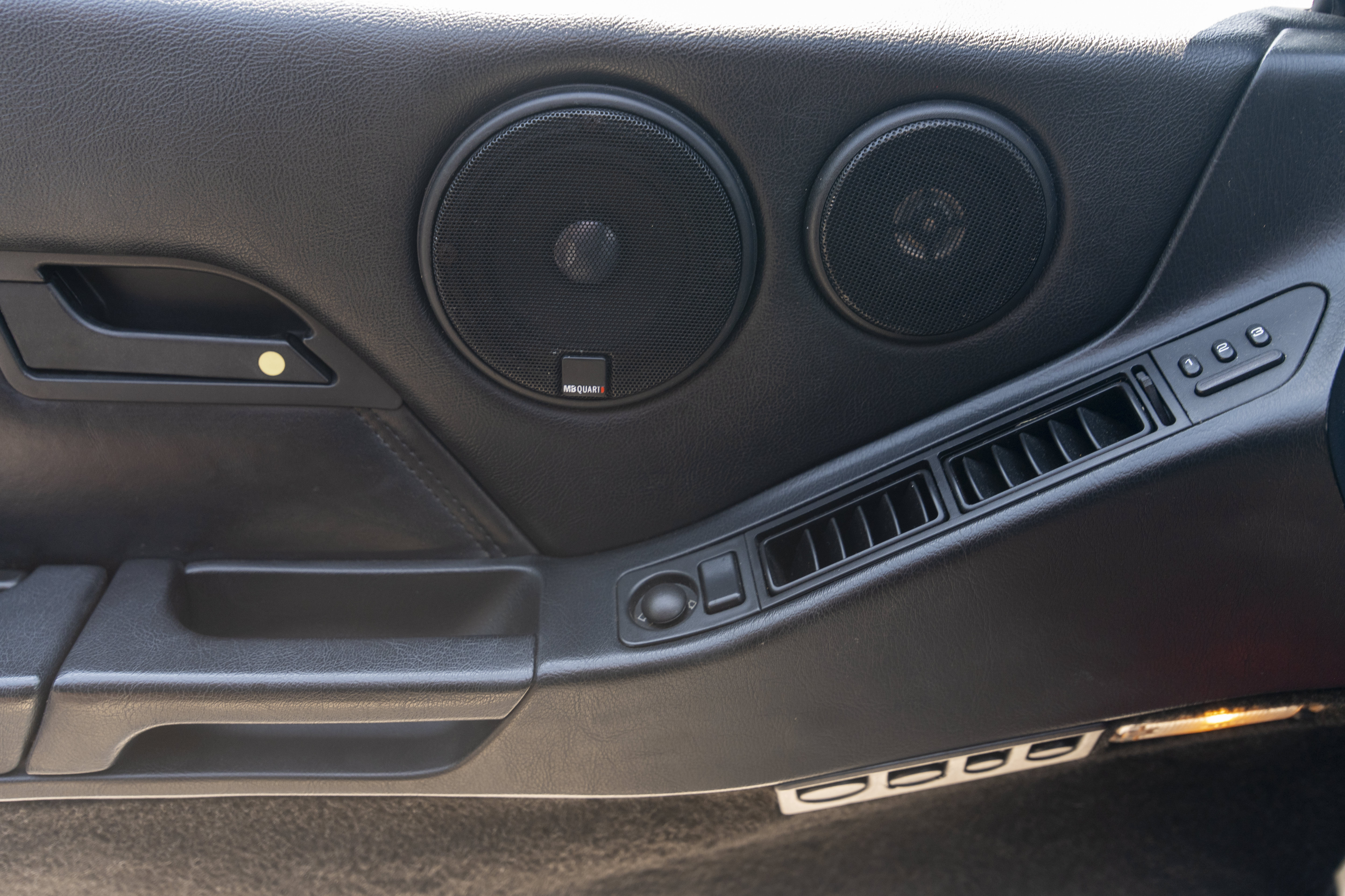 Used 1991 Porsche 928 S4 RWD image 49