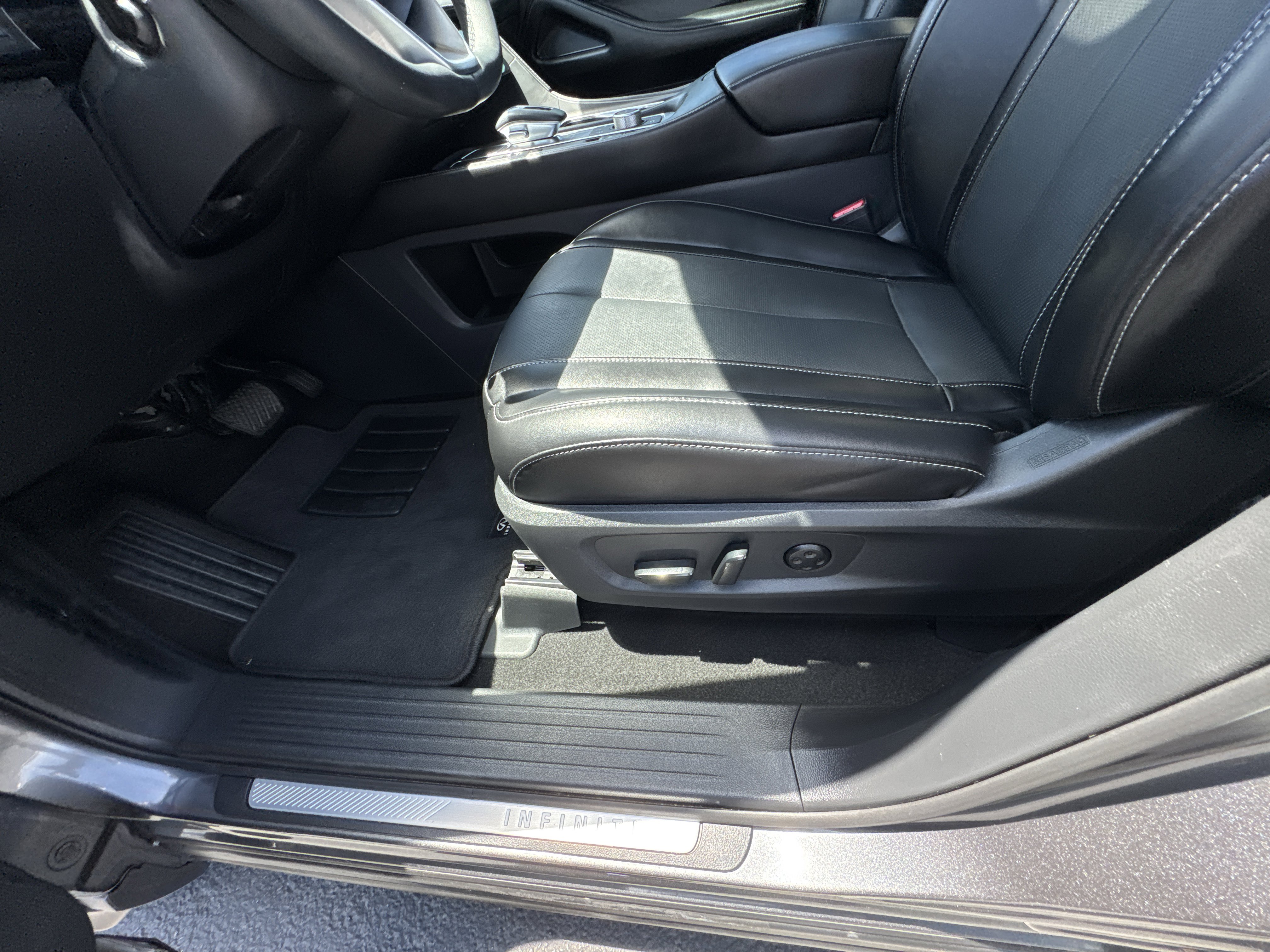 Used 2024 INFINITI QX60 Pure FWD image 20